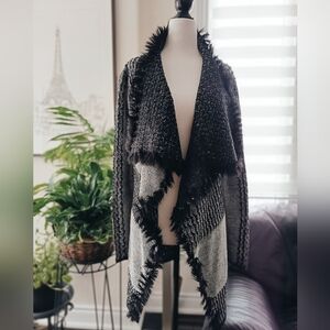 Chic Black and Gray Textured Cardigan
